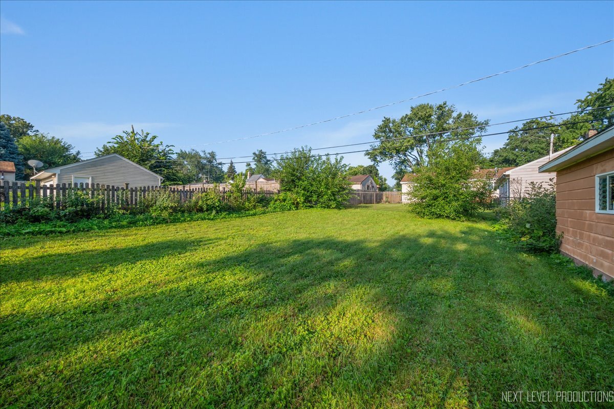 672 N Grace Street, Lombard, IL 60148