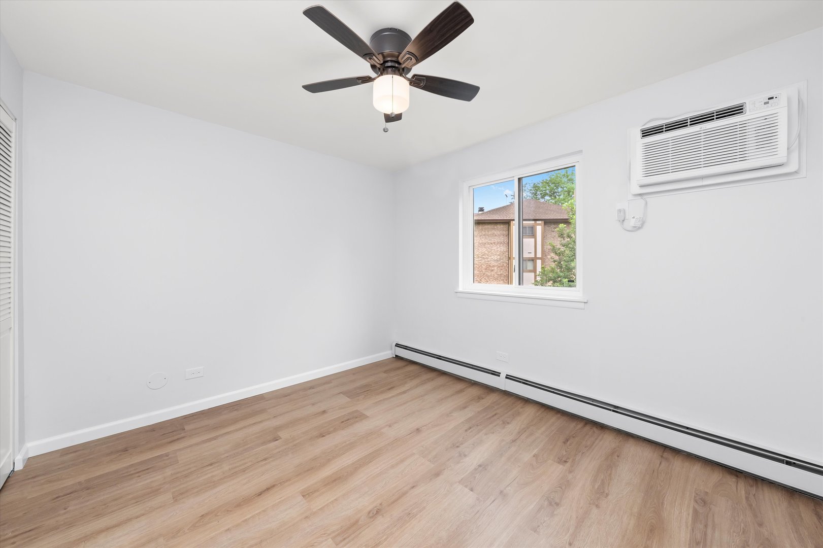 819 S Dwyer Avenue #D, Arlington Heights, IL 60005