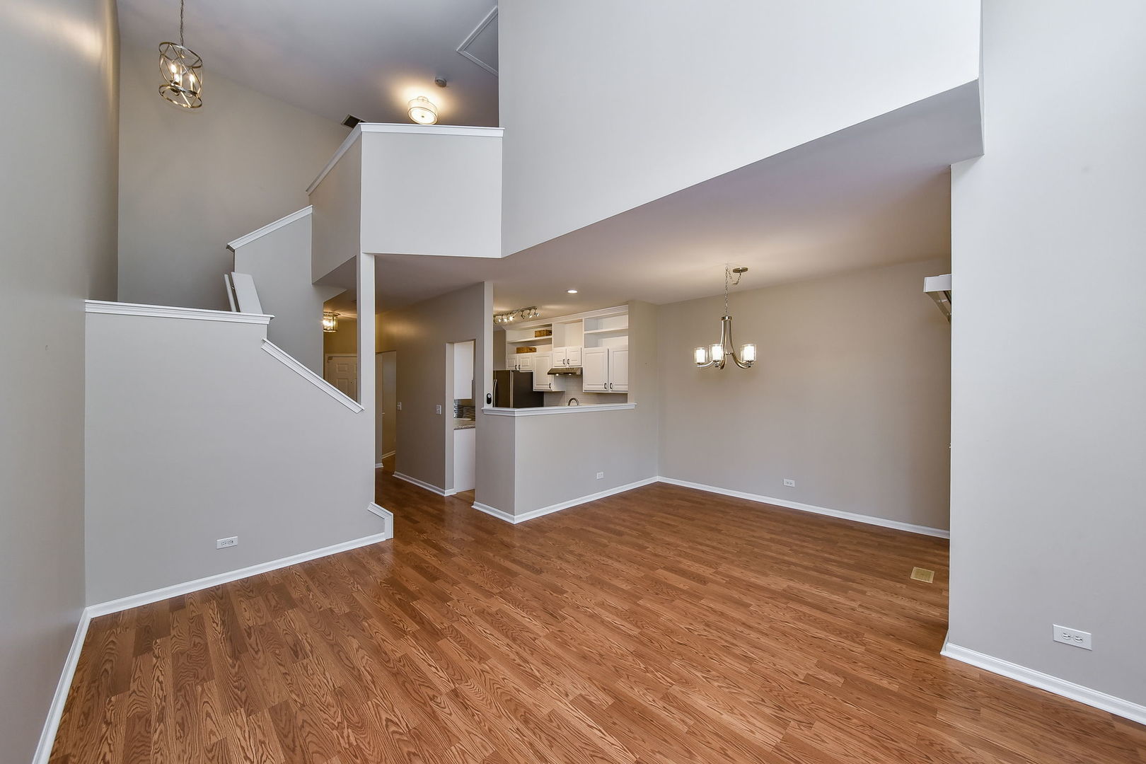 24 N Barton Trail #24, Batavia, IL 60510