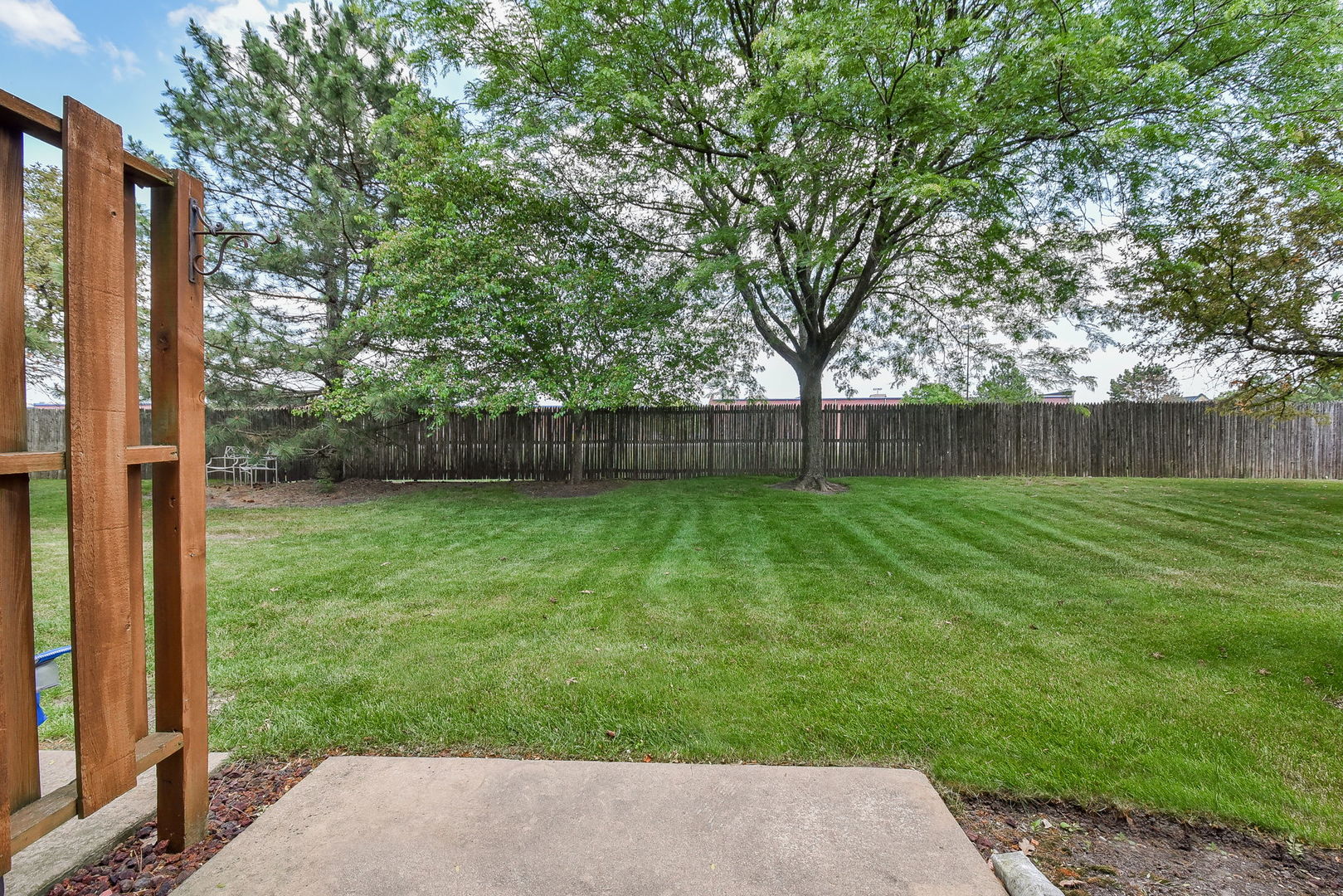 24 N Barton Trail #24, Batavia, IL 60510