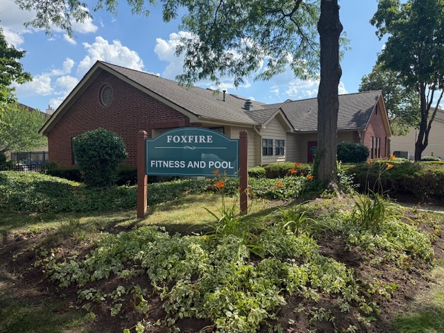2064 N Rand Road #107, Palatine, IL 60074