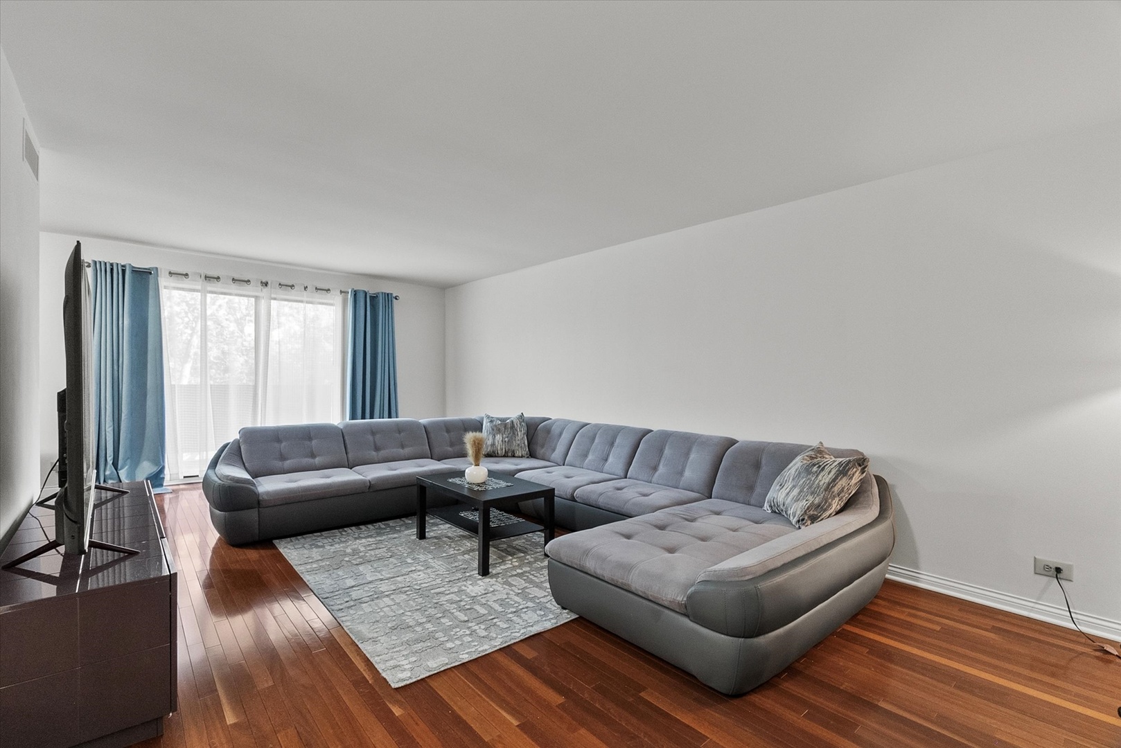 840 Wellington Avenue #315, Elk Grove Village, IL 60007