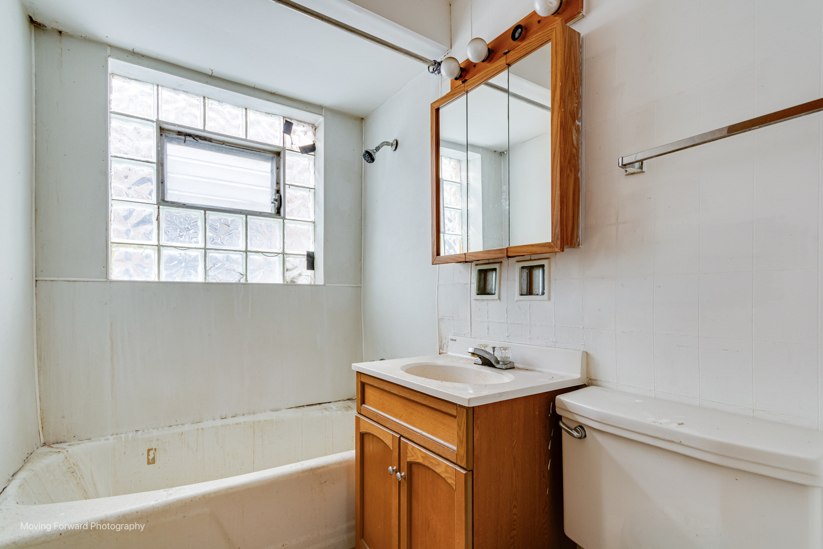 7652 W 63rd Place, Summit, IL 60501