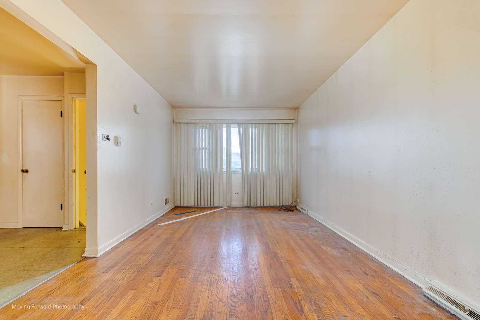 7652 W 63rd Place, Summit, IL 60501