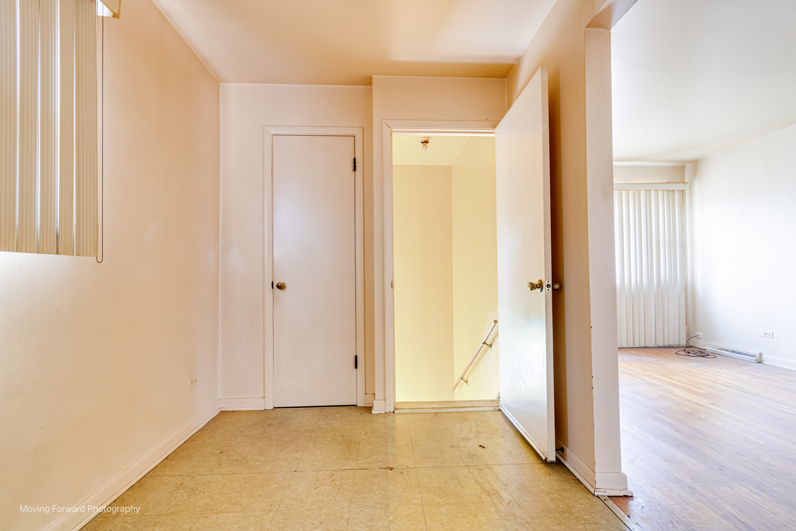7652 W 63rd Place, Summit, IL 60501