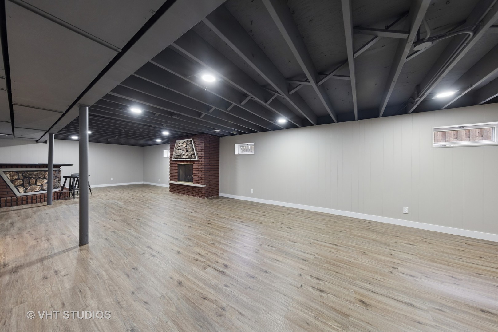 0S414 Cadwell Avenue, Elmhurst, IL 60126