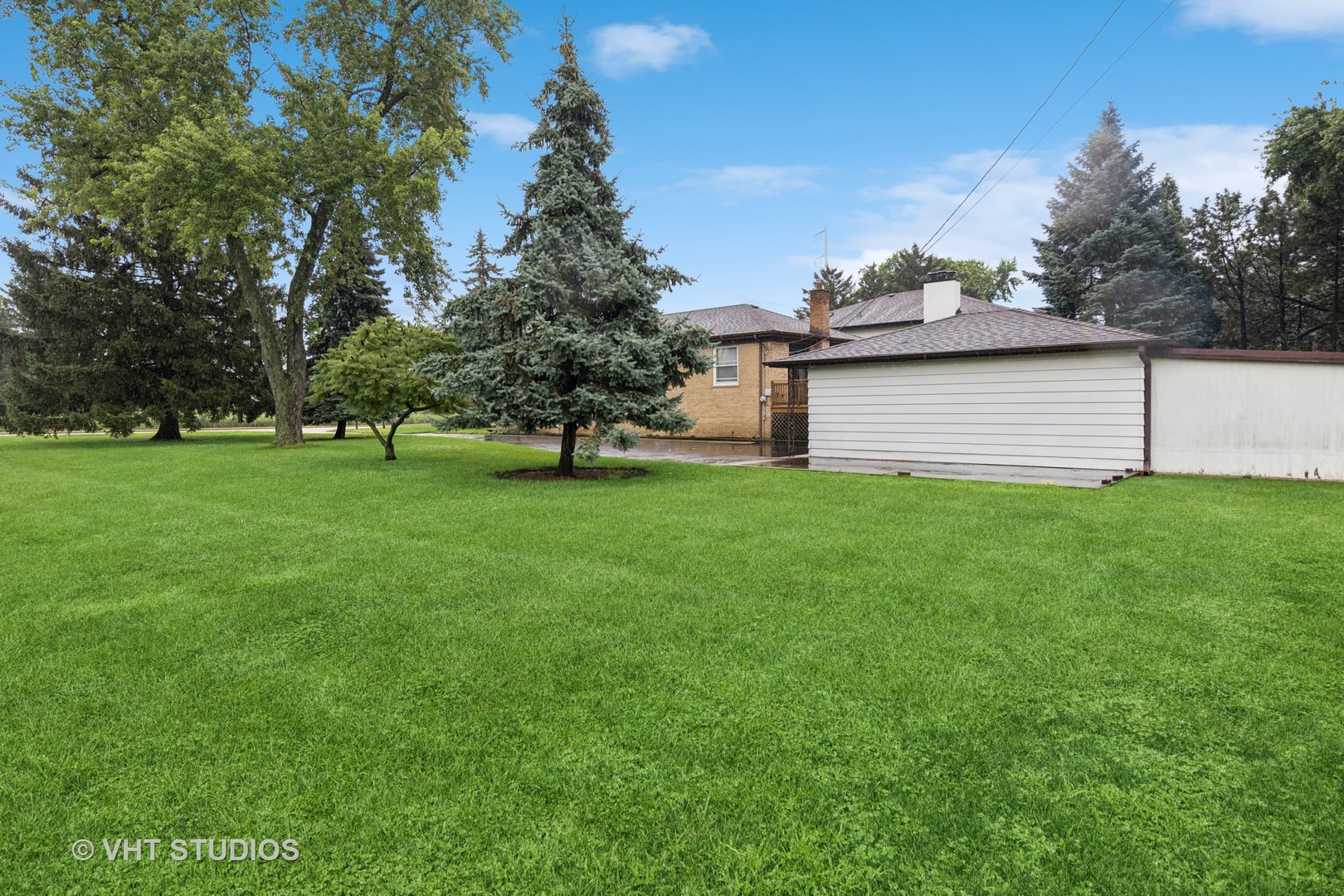 0S414 Cadwell Avenue, Elmhurst, IL 60126