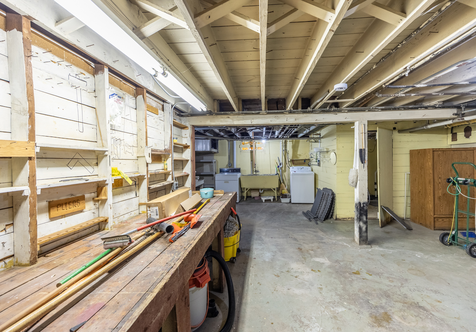 402 Orange Street, Elgin, IL 60123