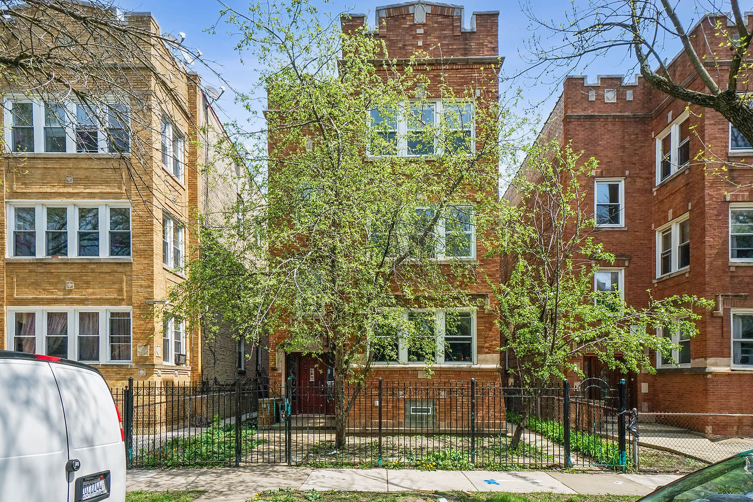 4621 N MONTICELLO Avenue, Chicago, IL 60625