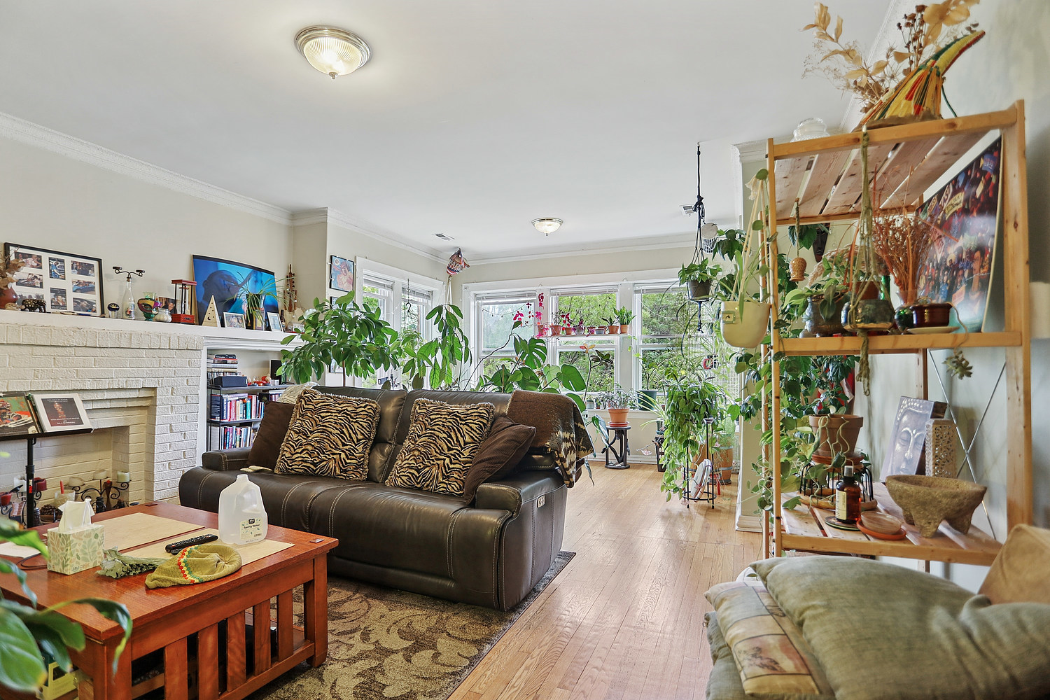 4621 N MONTICELLO Avenue, Chicago, IL 60625