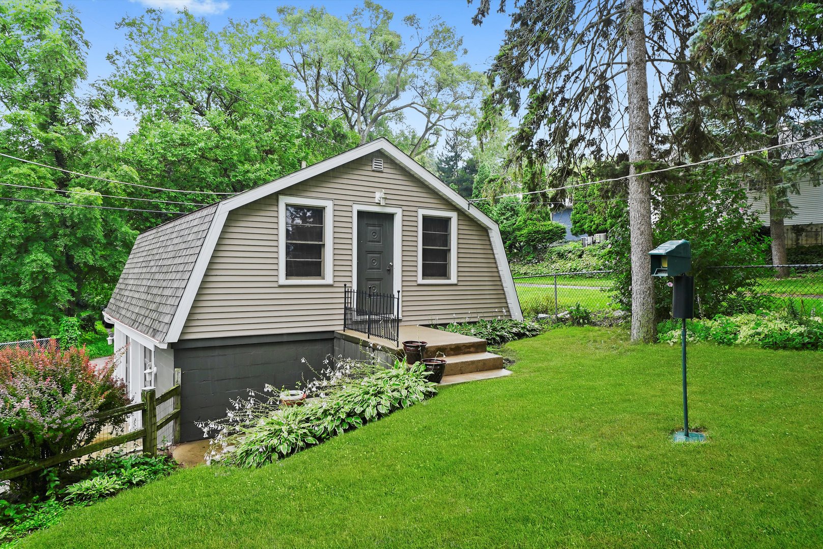 96 Lake Lane, Fox Lake, IL 60020