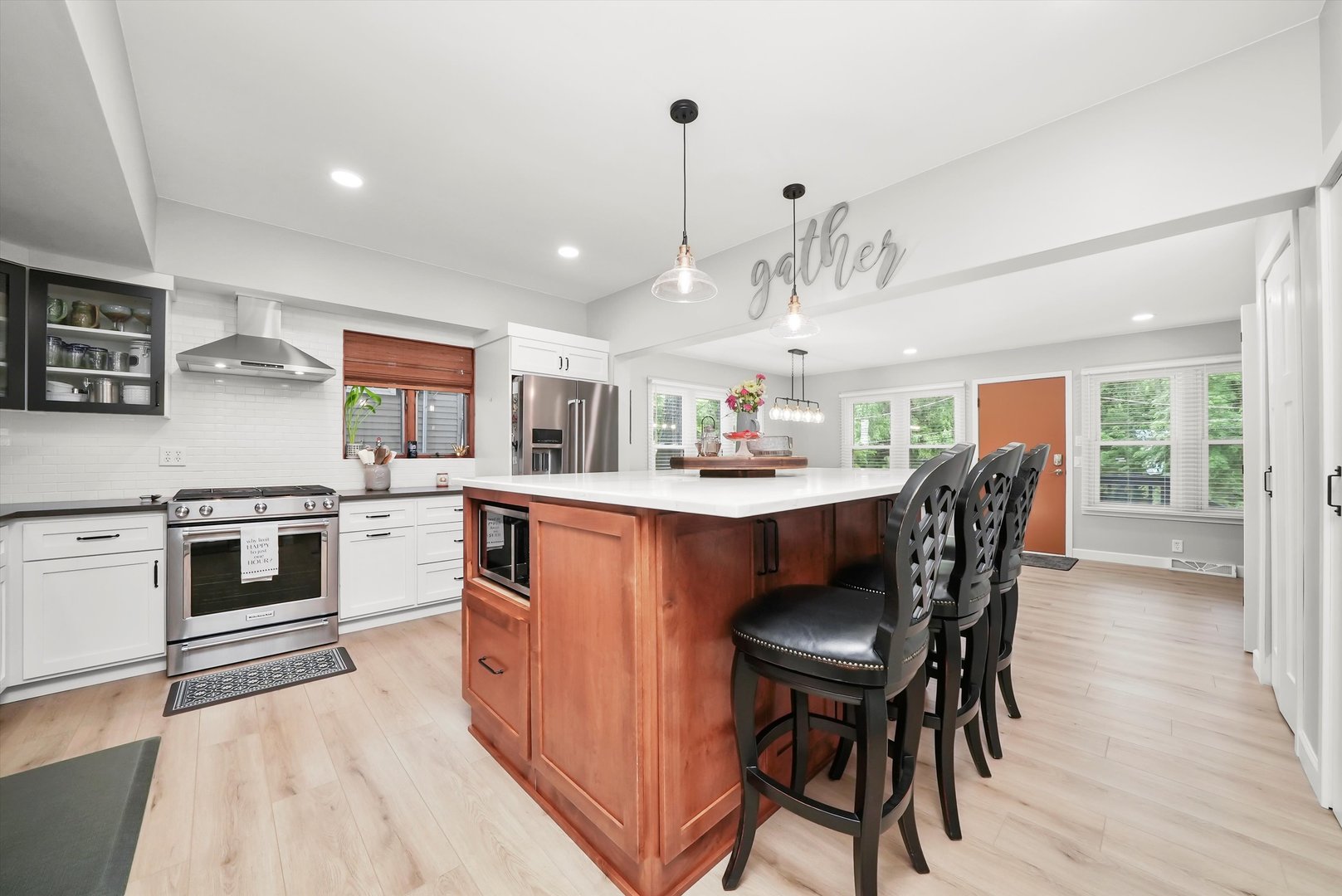 96 Lake Lane, Fox Lake, IL 60020