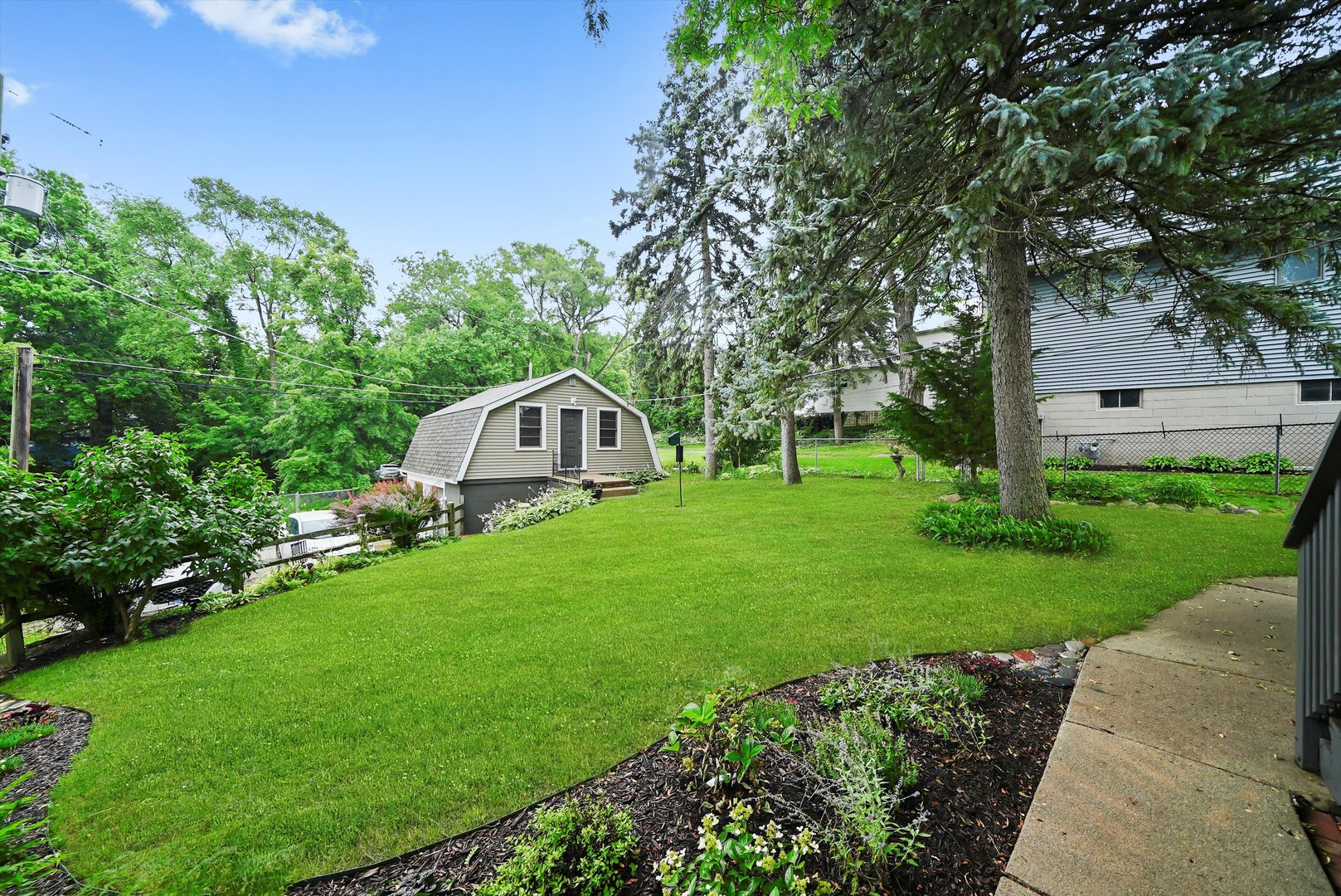 96 Lake Lane, Fox Lake, IL 60020