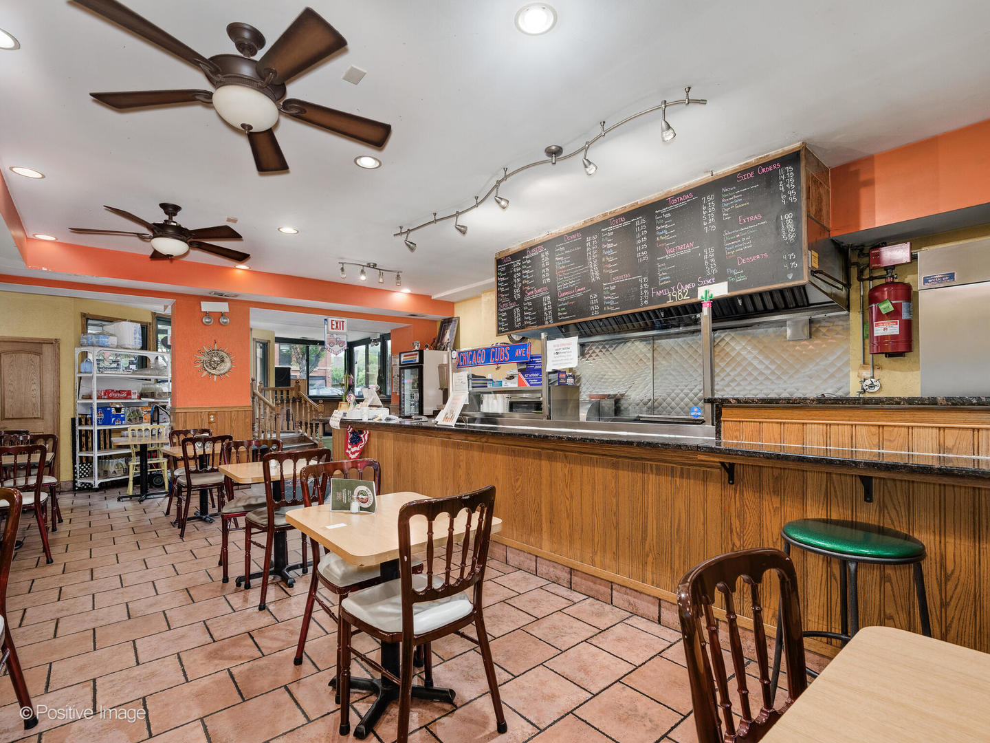 1517 W Taylor Street, Chicago, IL 60607