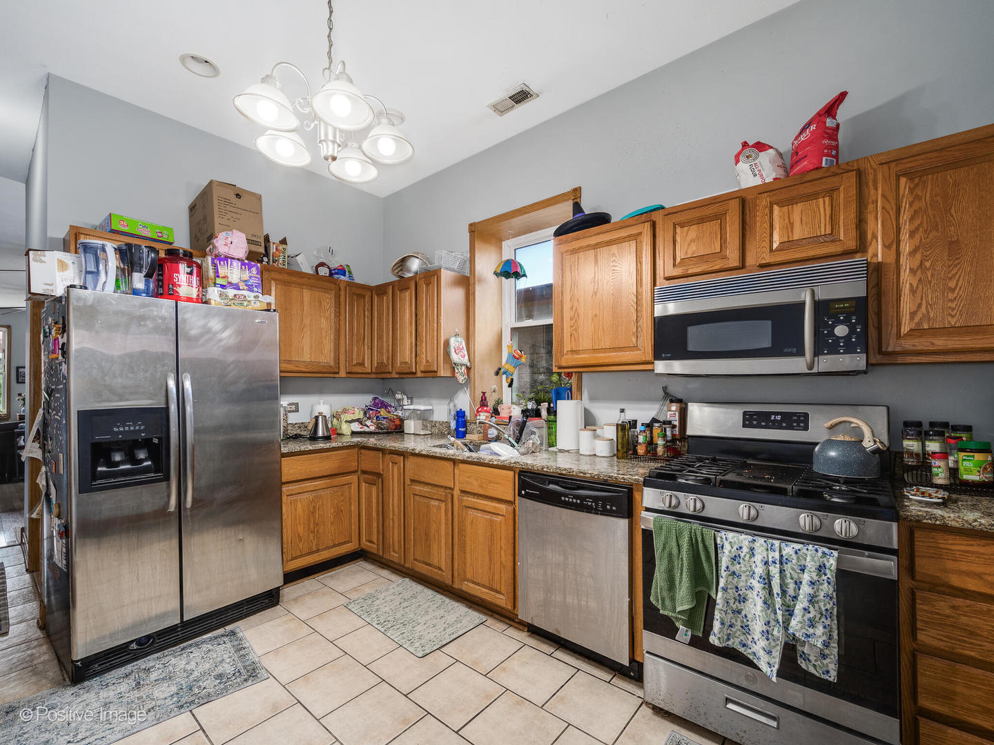 1517 W Taylor Street, Chicago, IL 60607