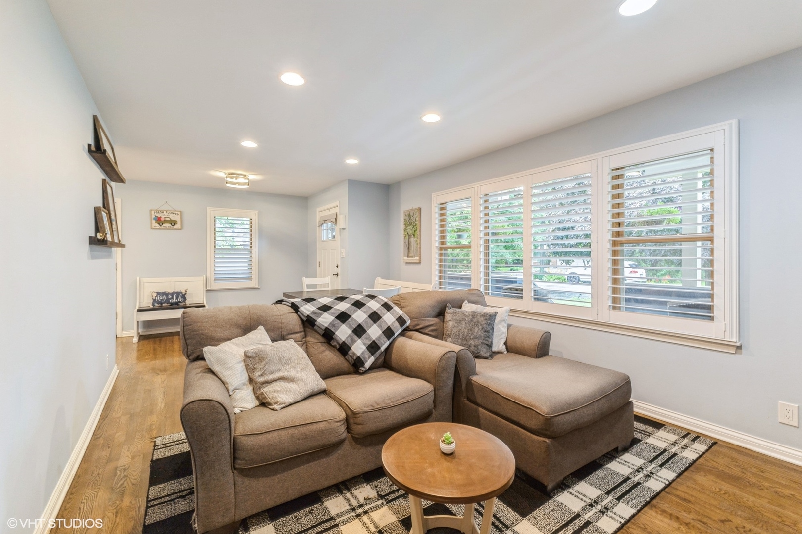 12501 S 71st Court, Palos Heights, IL 60463