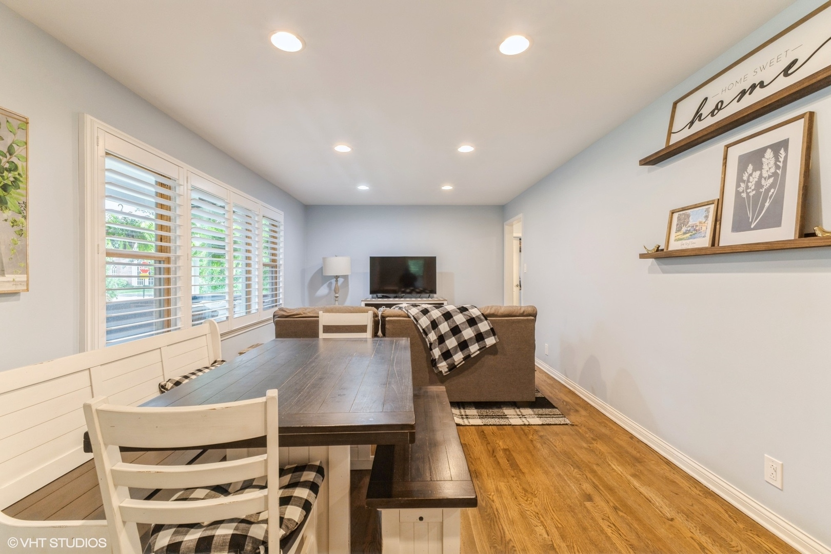 12501 S 71st Court, Palos Heights, IL 60463