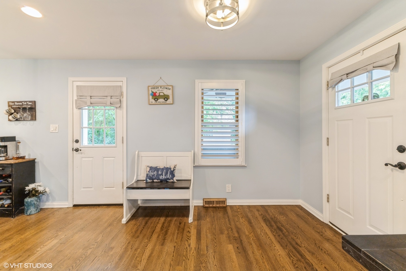 12501 S 71st Court, Palos Heights, IL 60463