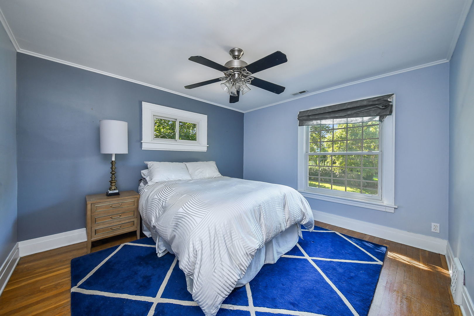 315 W Oak Avenue, Wheaton, IL 60187