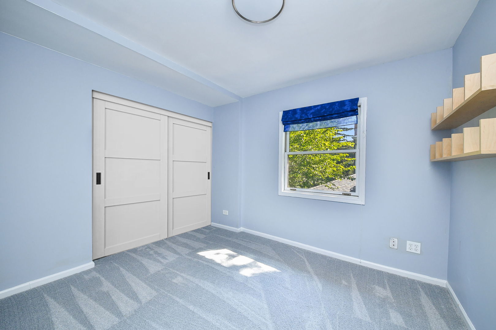 315 W Oak Avenue, Wheaton, IL 60187