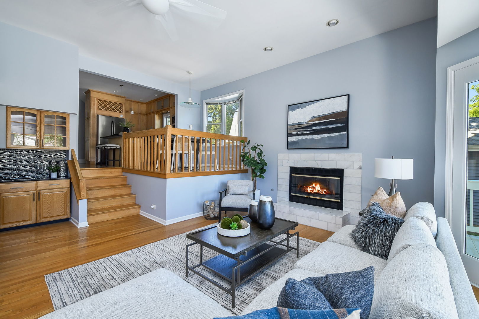 315 W Oak Avenue, Wheaton, IL 60187
