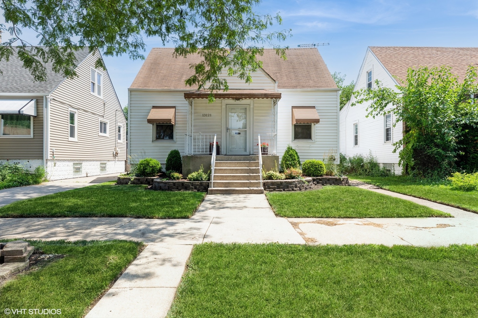 13121 S Muskegon Avenue, Chicago, IL 60633