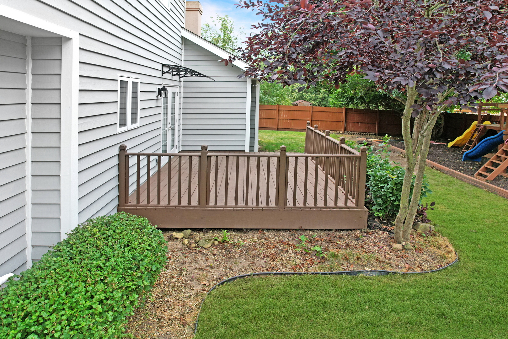 405 Oakwood Street, Yorkville, IL 60560
