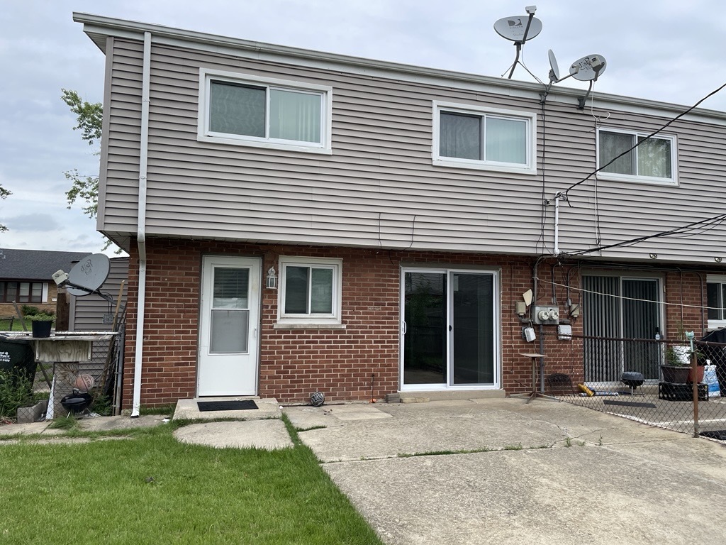 9137 Barberry Lane #9137, Des Plaines, IL 60016