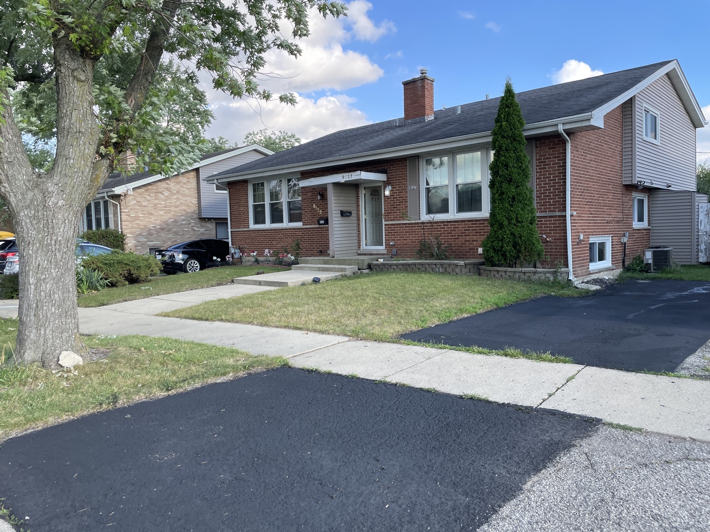 9137 Barberry Lane #9137, Des Plaines, IL 60016