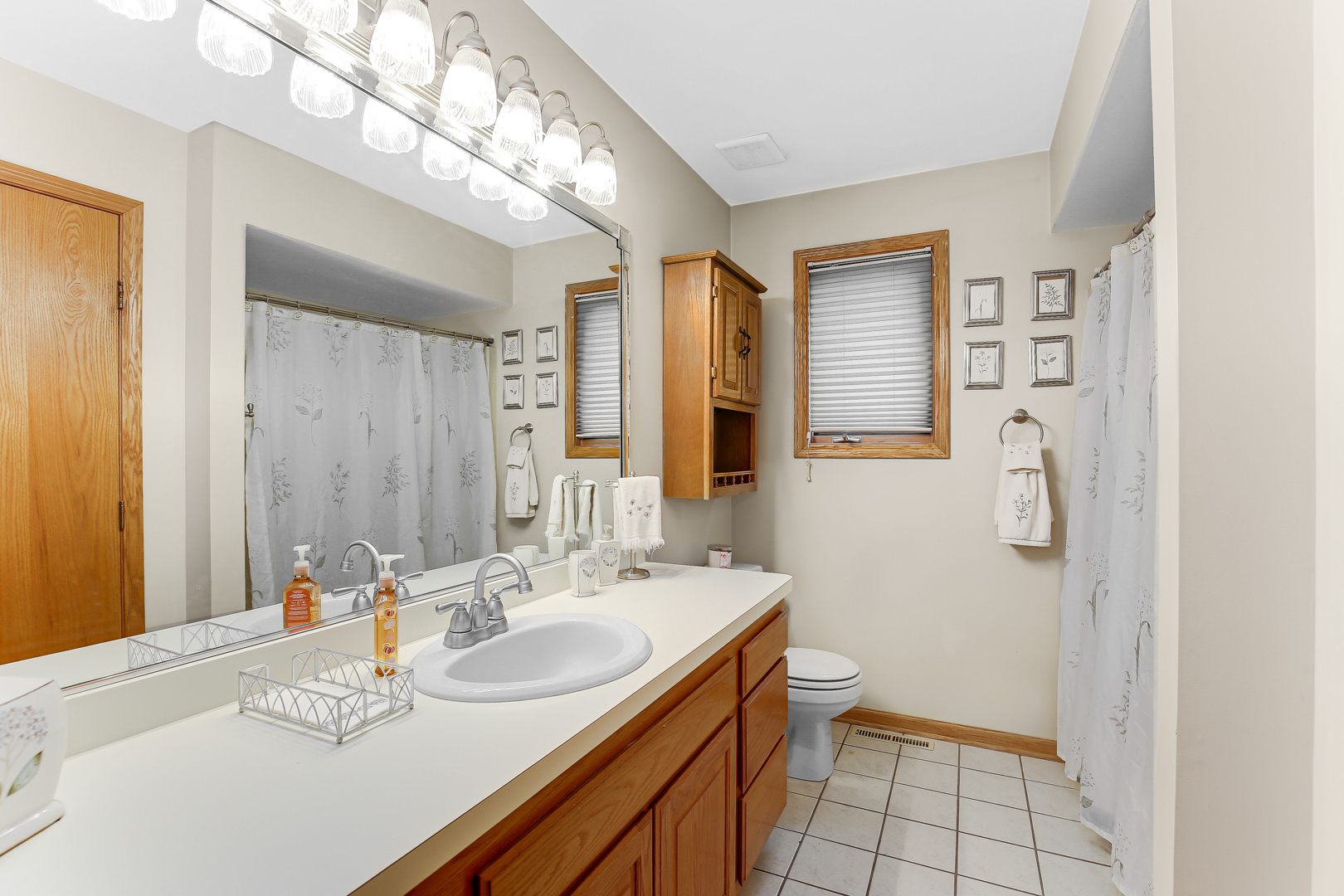 30 Zurich Court, Crete, IL 60417