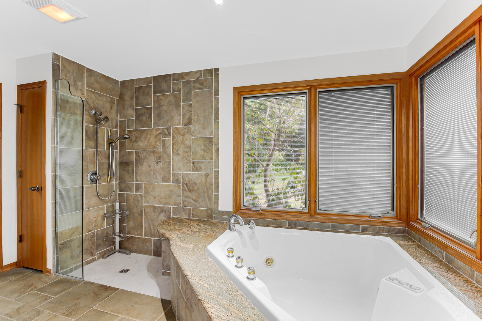 30 Zurich Court, Crete, IL 60417