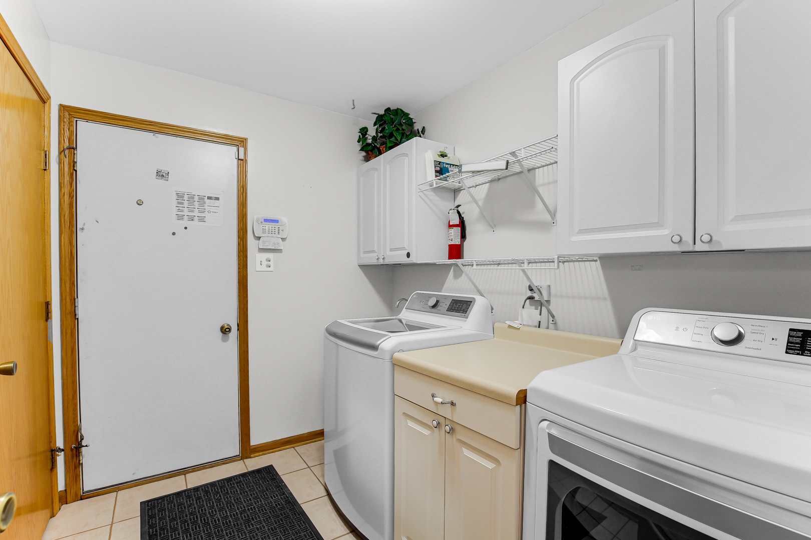 30 Zurich Court, Crete, IL 60417