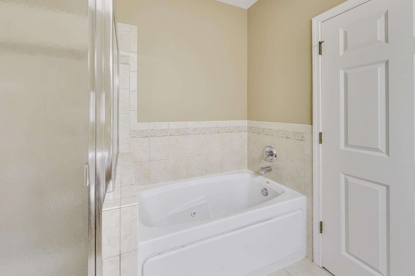 13354 Forest Ridge Drive, Palos Heights, IL 60463