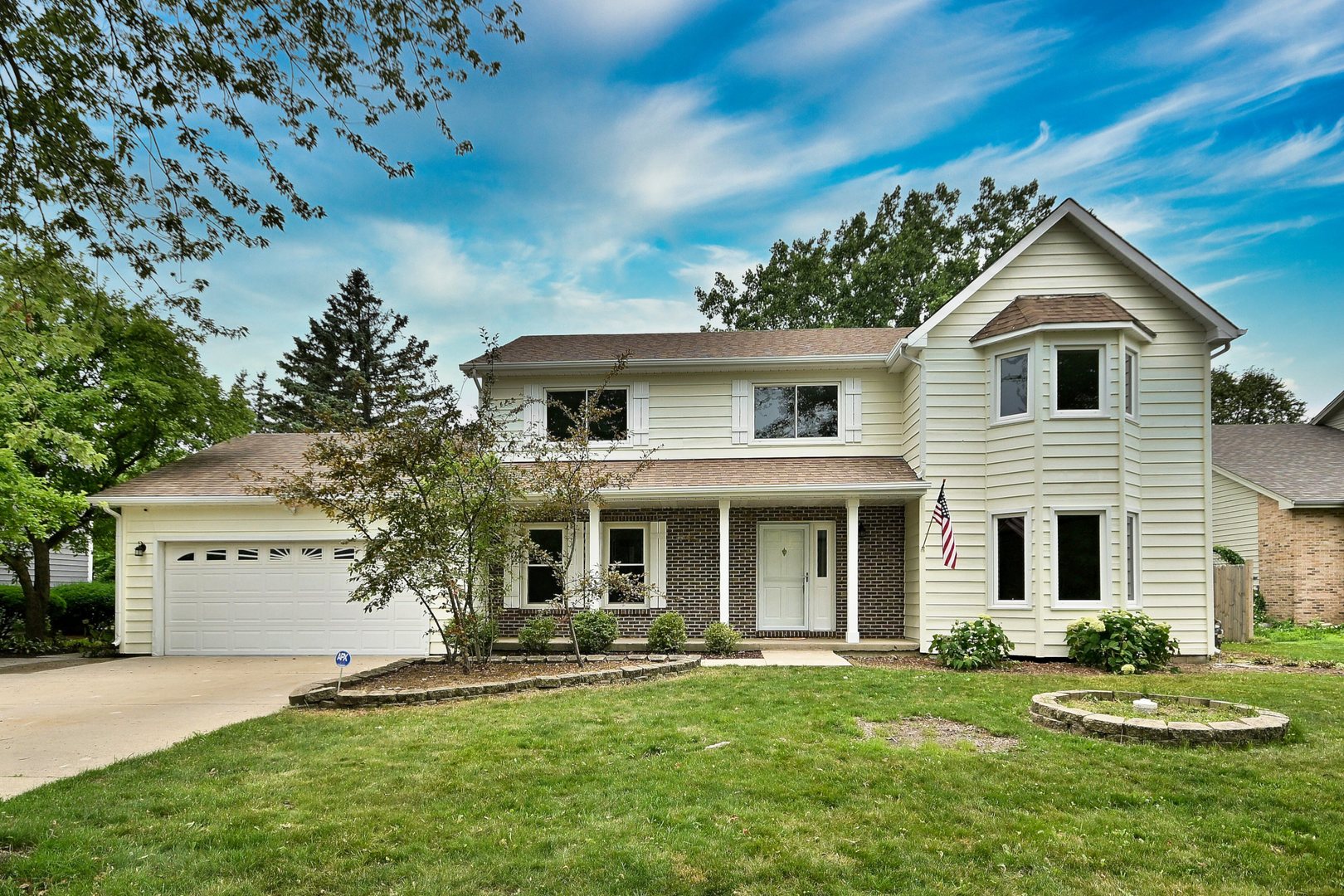 1036 Boulevard View Avenue, Gurnee, IL 60031
