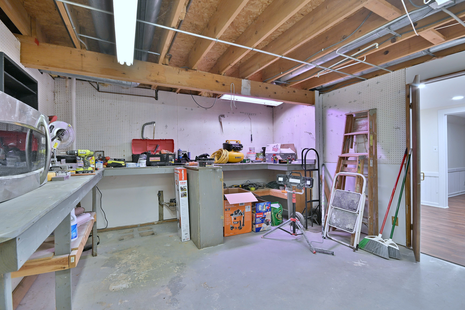 1036 Boulevard View Avenue, Gurnee, IL 60031