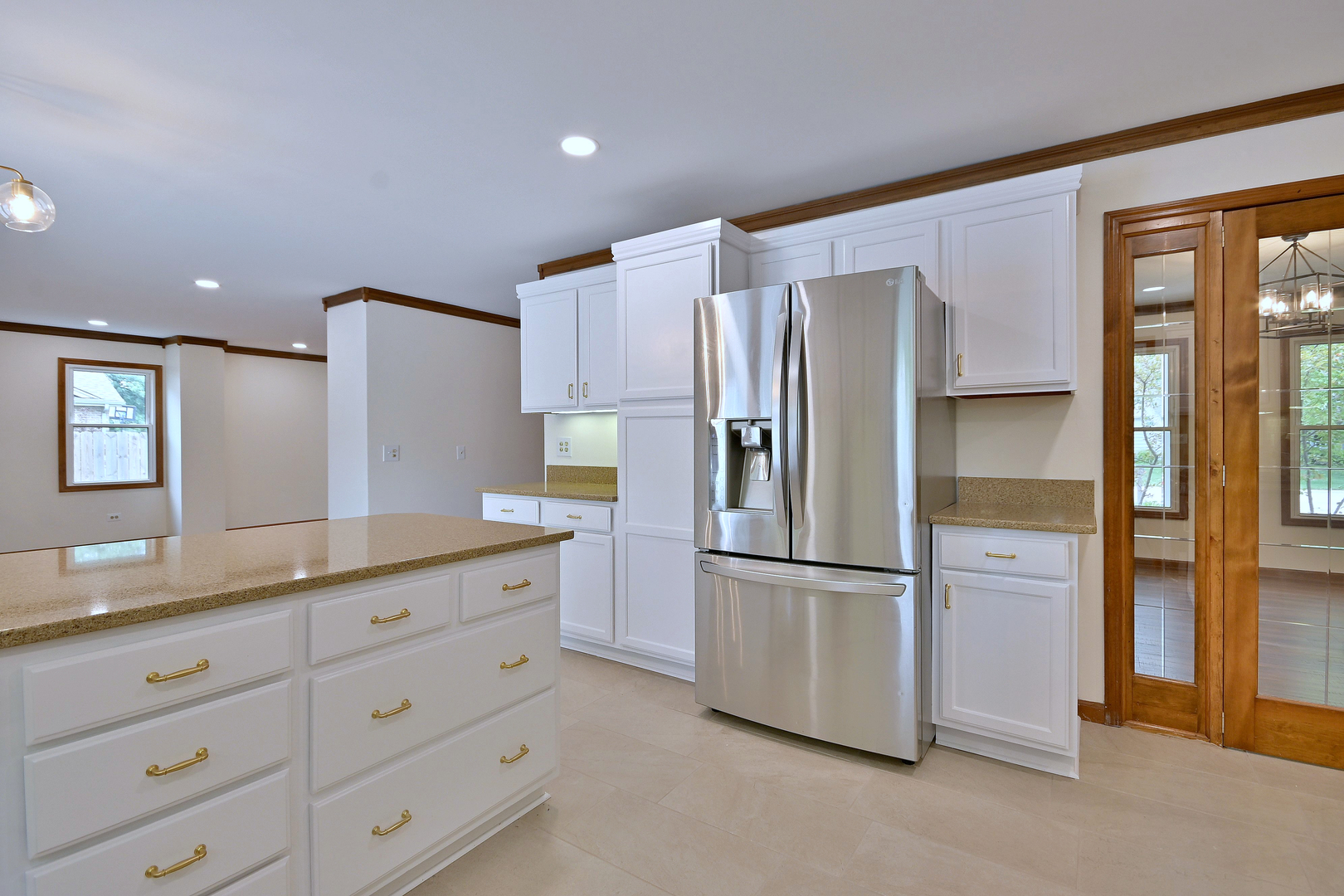 1036 Boulevard View Avenue, Gurnee, IL 60031