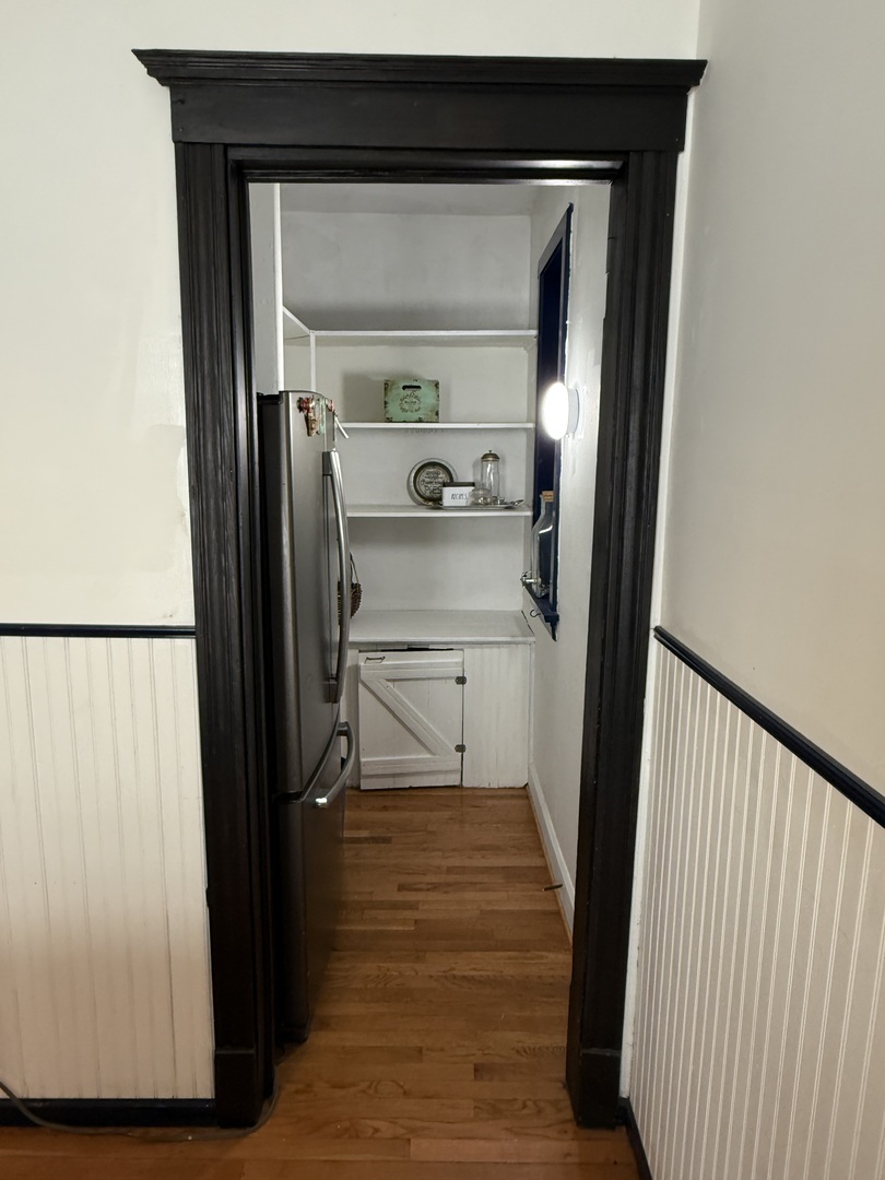 3751 W 63rd Place, Chicago, IL 60629