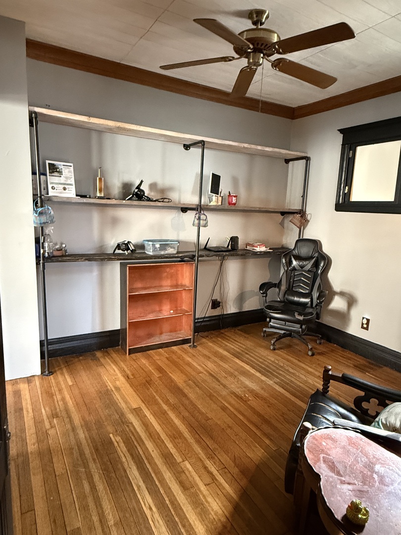 3751 W 63rd Place, Chicago, IL 60629