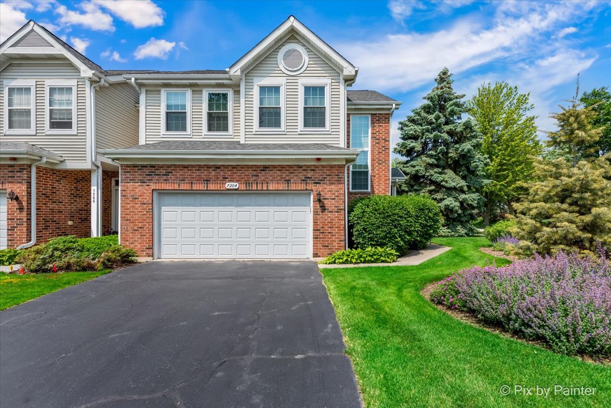 7204 Chestnut Hills Drive, Burr Ridge, IL 60527