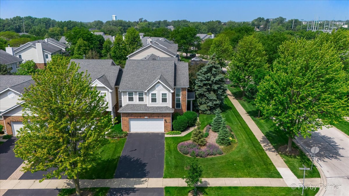 7204 Chestnut Hills Drive, Burr Ridge, IL 60527