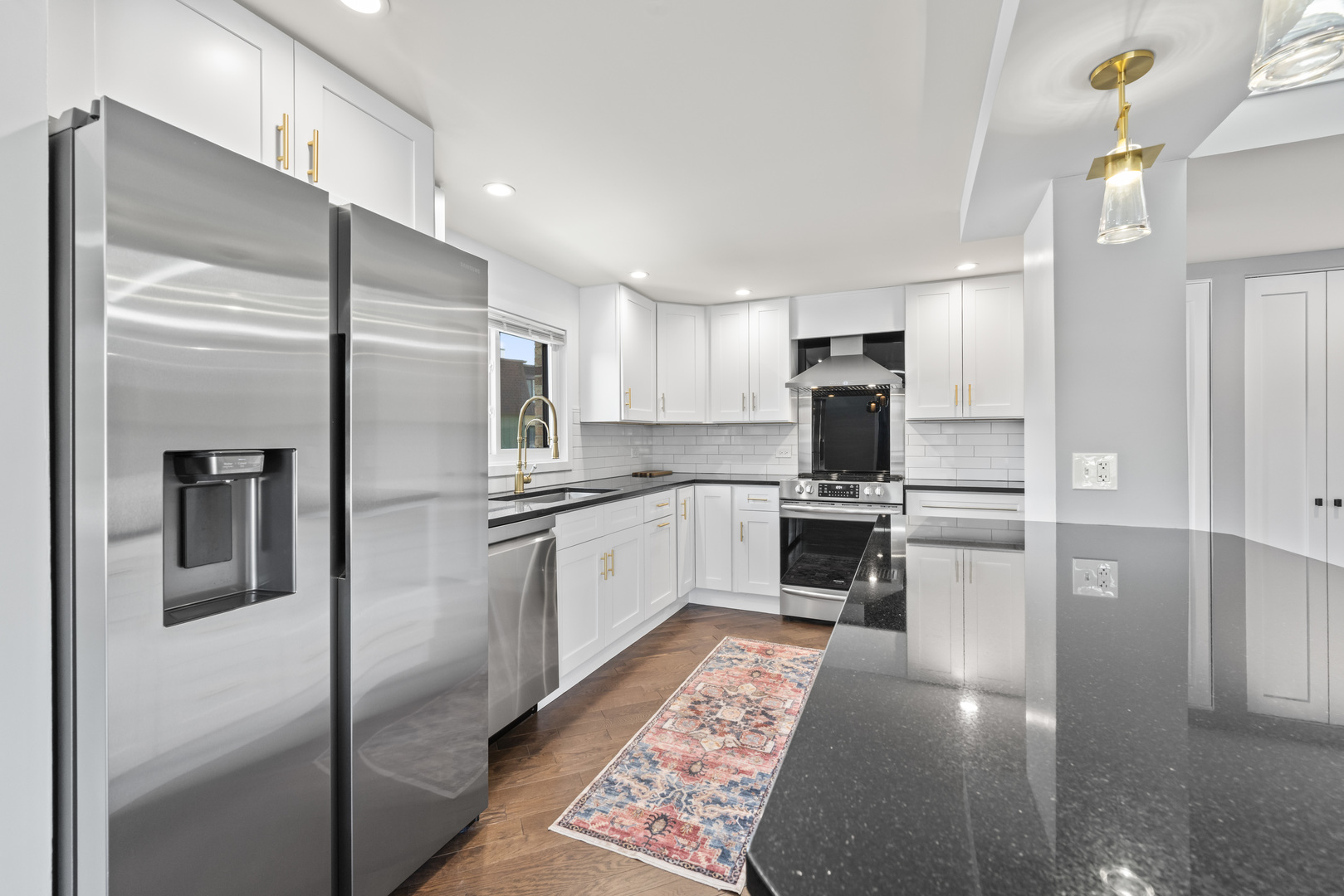 11138 Center Road #D22, Palos Hills, IL 60465
