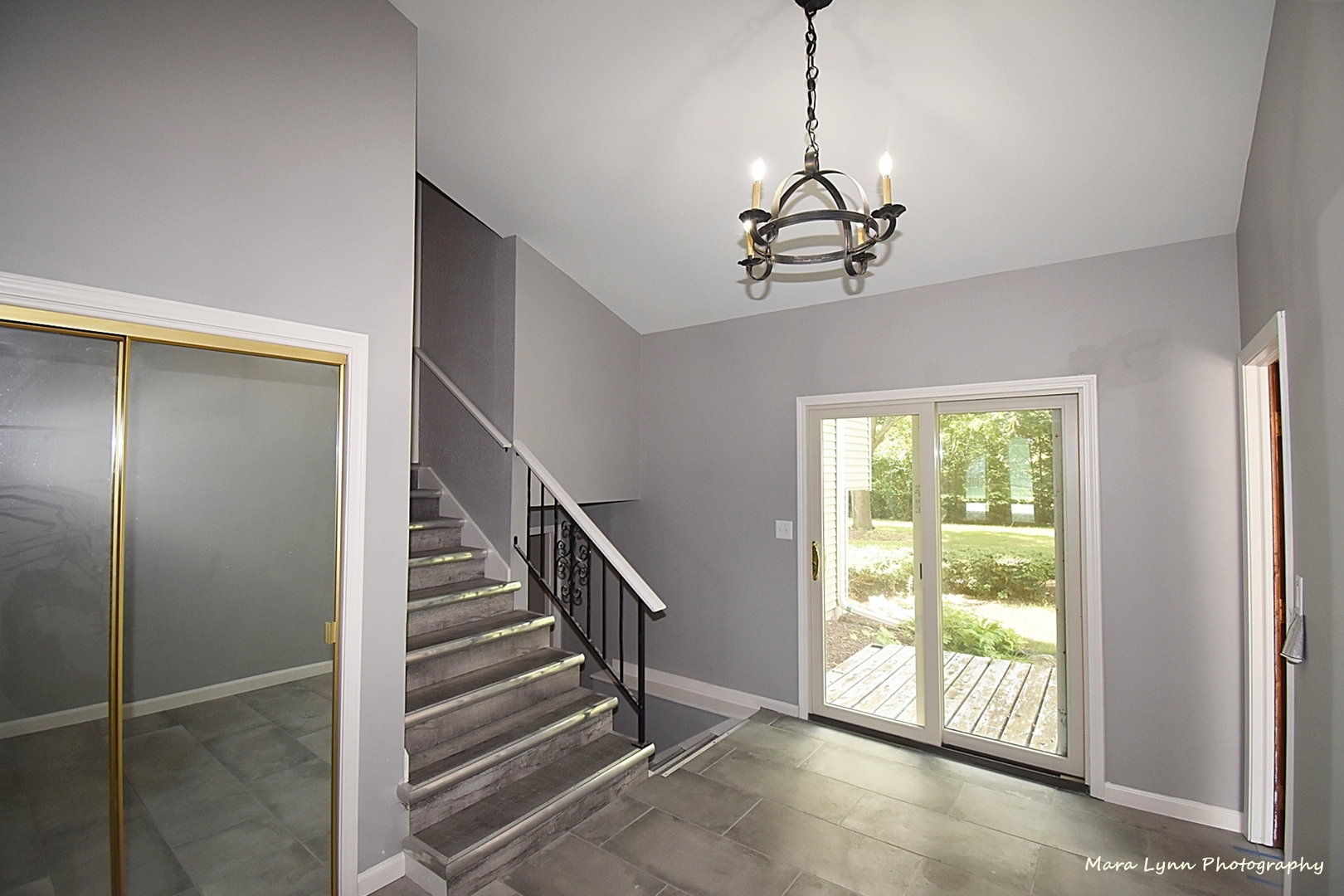106 W Kendall Drive, Yorkville, IL 60560