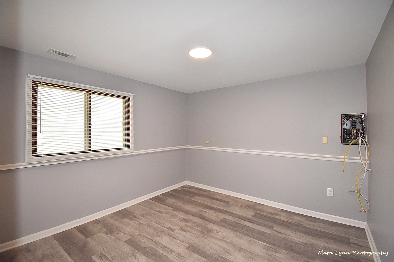 106 W Kendall Drive, Yorkville, IL 60560