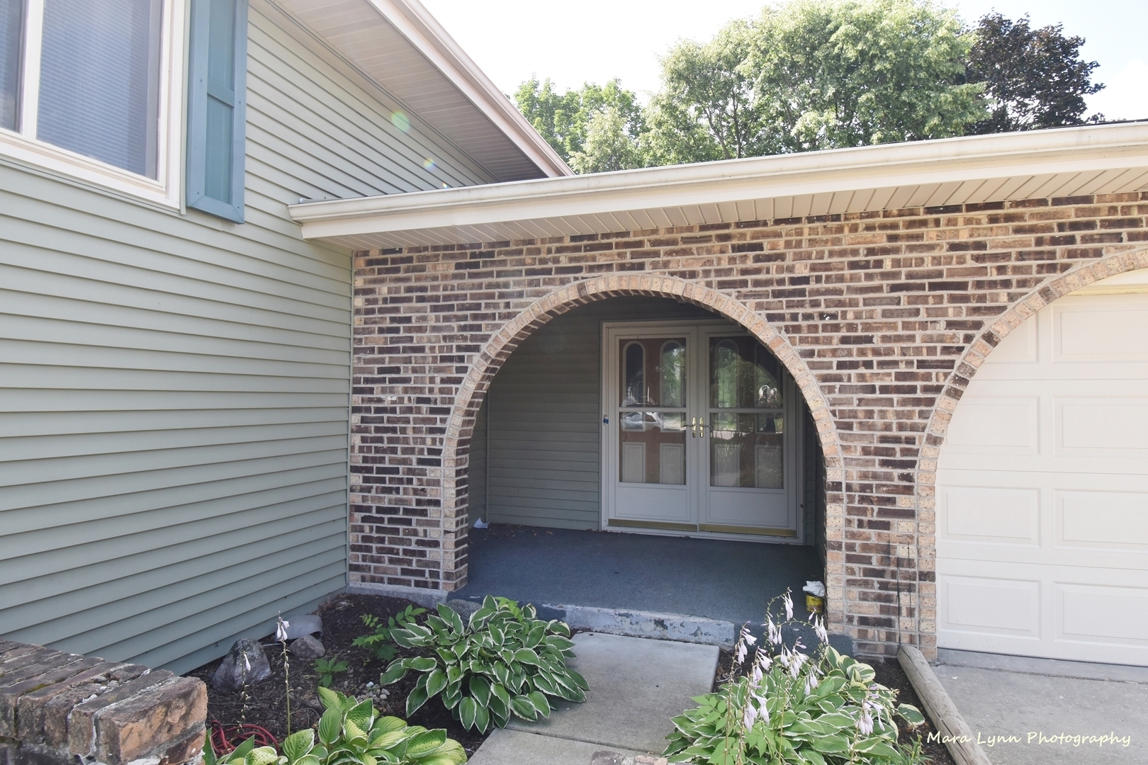 106 W Kendall Drive, Yorkville, IL 60560