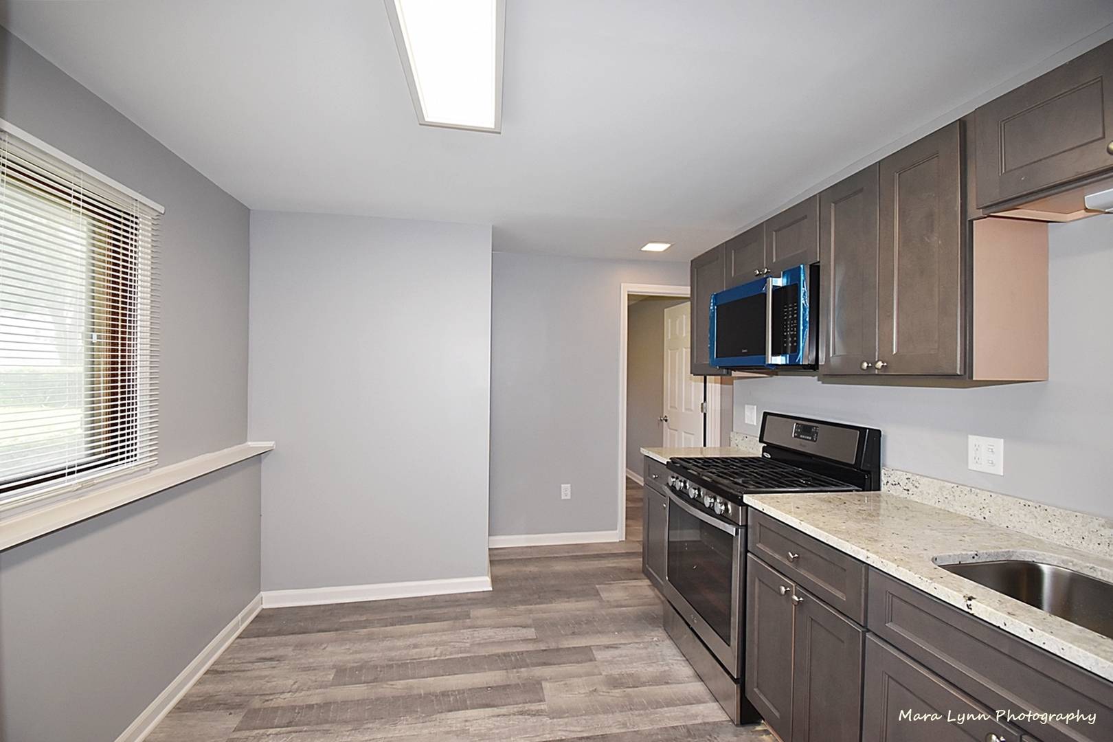106 W Kendall Drive, Yorkville, IL 60560