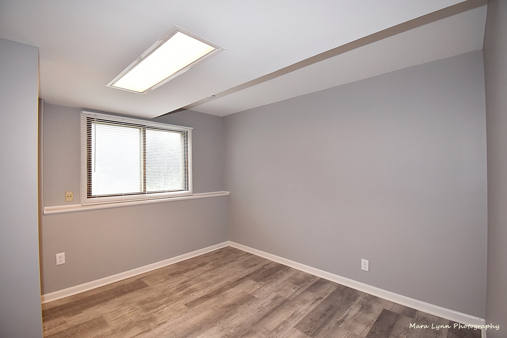 106 W Kendall Drive, Yorkville, IL 60560