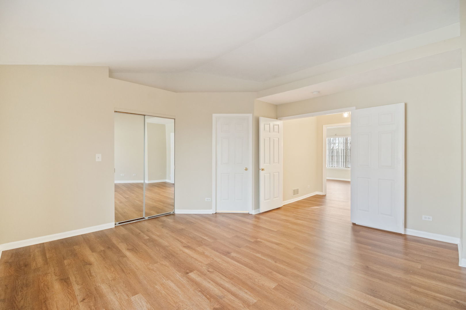 3499 Ravinia Circle, Aurora, IL 60504