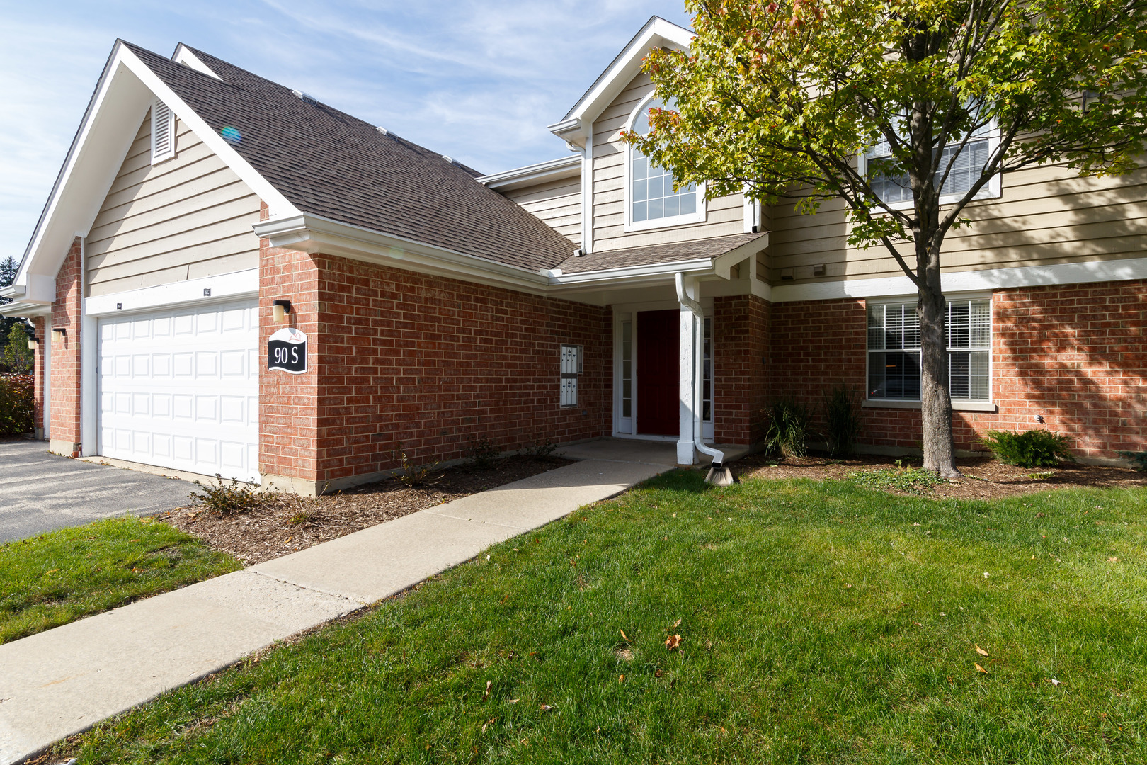1631 Buttonwood Circle #2413, Schaumburg, IL 60173