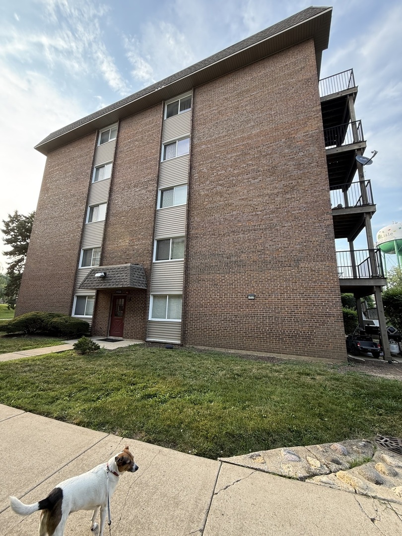 4508 Beau Monde Drive #5, Lisle, IL 60532