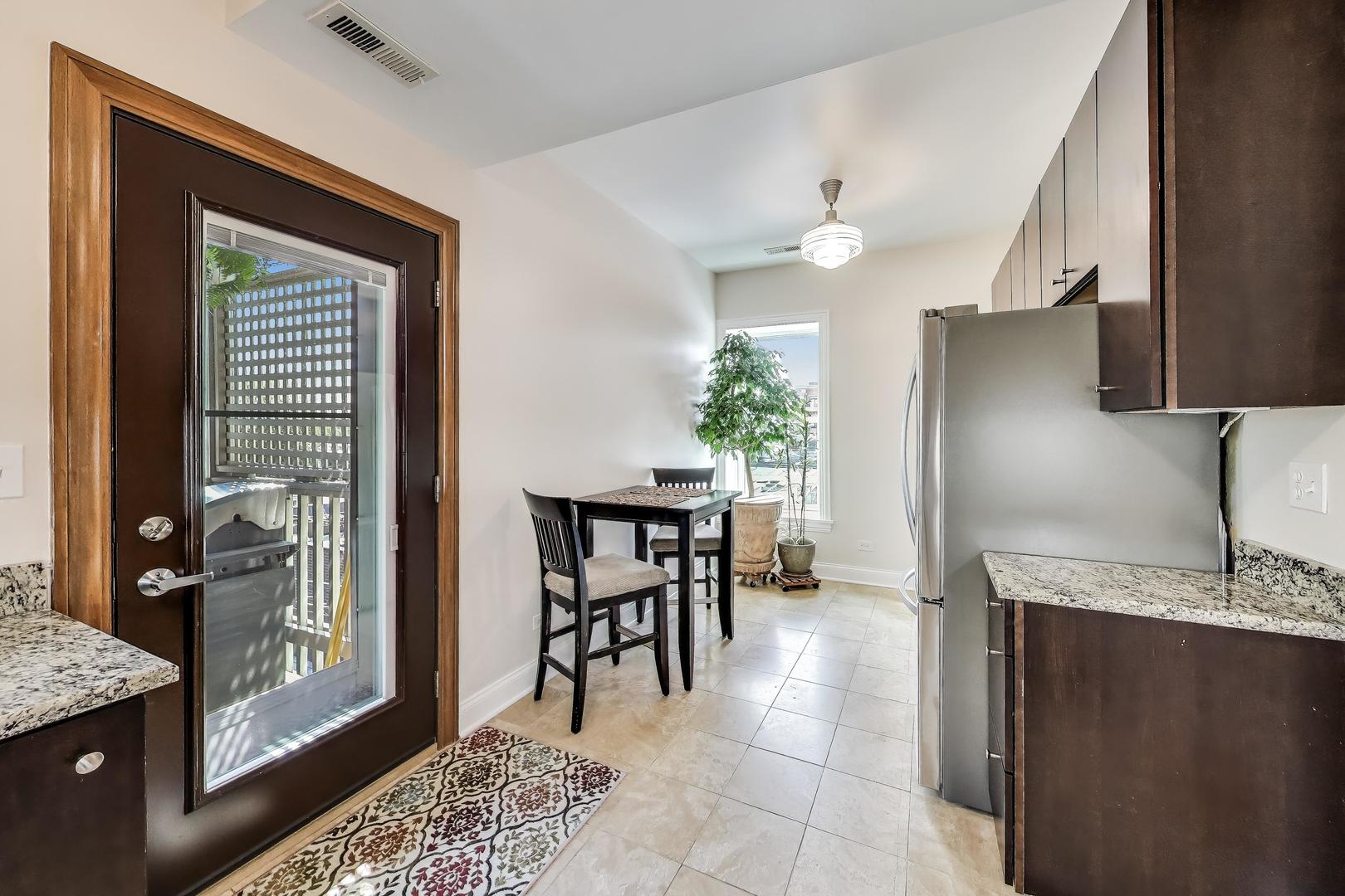 1459 W Leland Avenue #3, Chicago, IL 60640